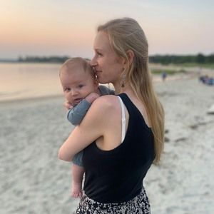 Meet your Posher, Iona